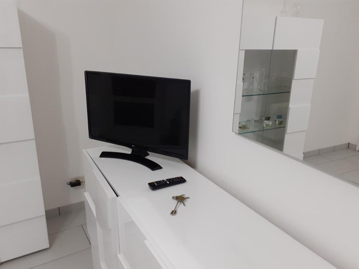Apartmán La Casa Di Luca Asti Exteriér fotografie