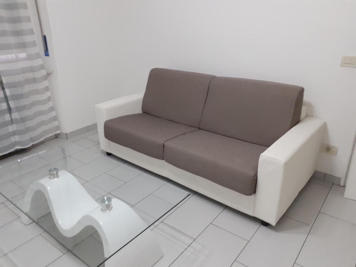 Apartmán La Casa Di Luca Asti Exteriér fotografie